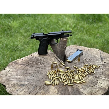 Beretta 92FS - FEKETE - 9x19 (9mm Luger) *HASZNÁLT ÚJSZERŰ